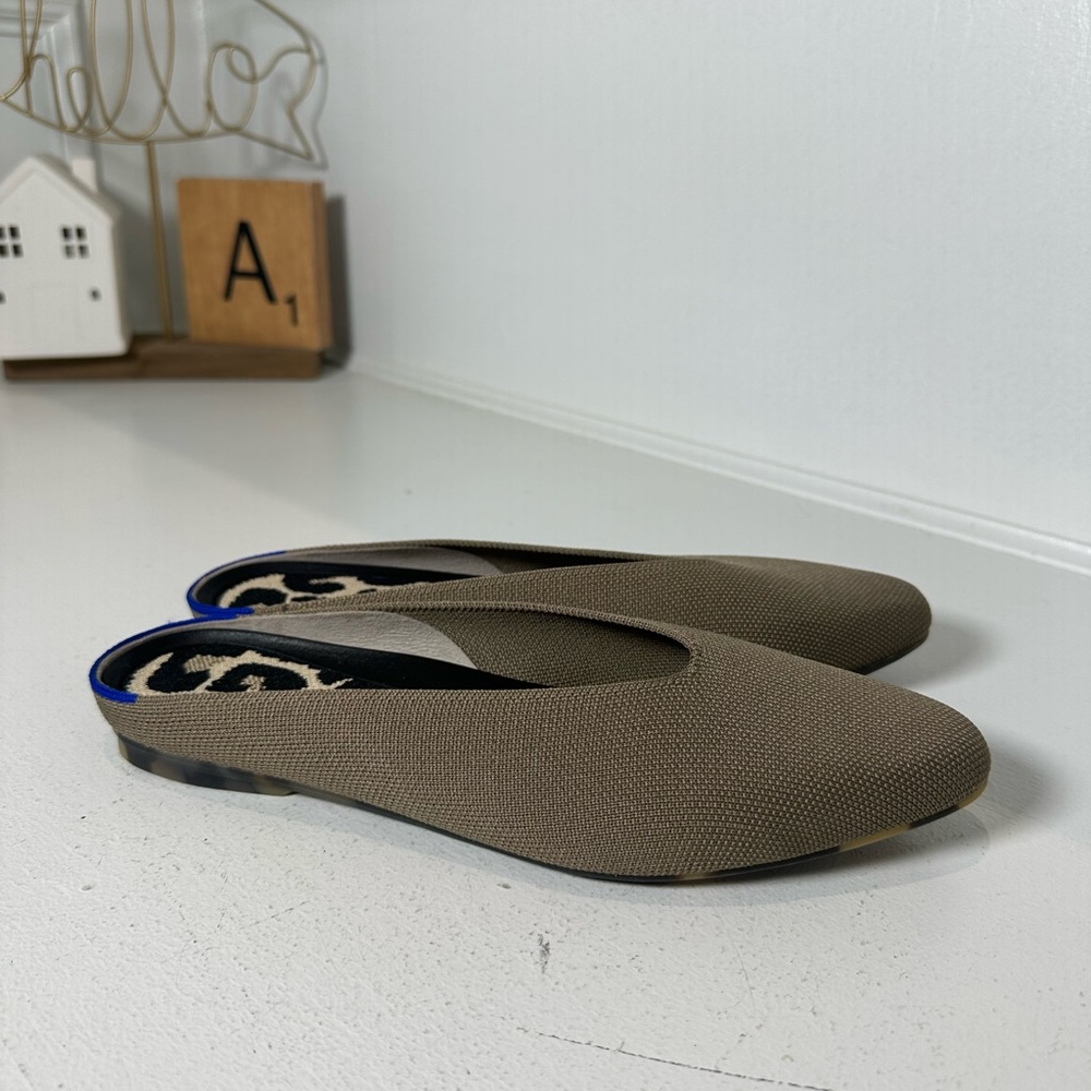 Rothy’s Women’s Flats Size 9 Beige Pointed Toe Knit Slip On Sustainable Shoes - Picture 4 of 8